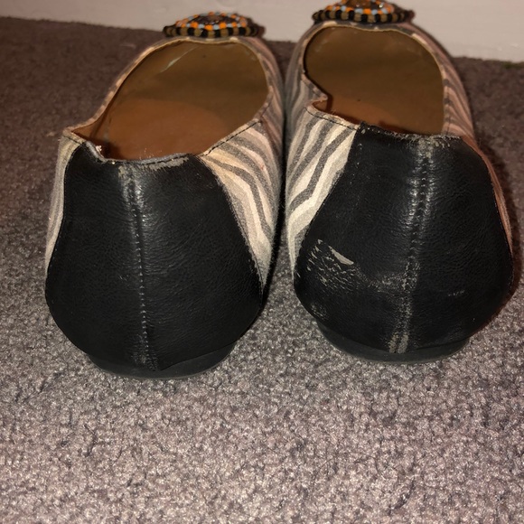 Michael Antonio Chevron Flats - Picture 3 of 5